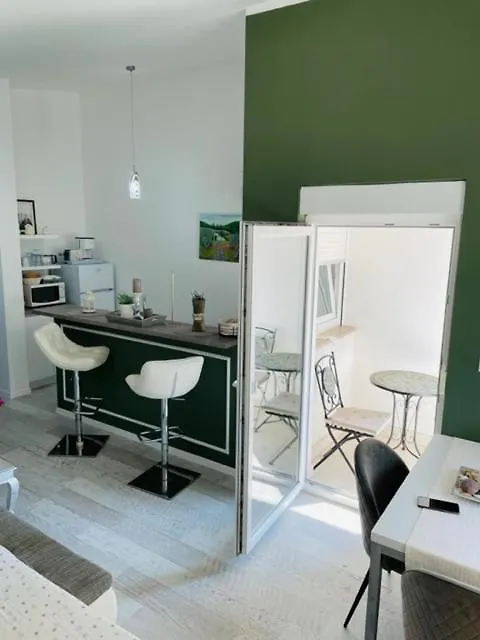 Rab Studio First Floor 32M2 Kampor Apartment